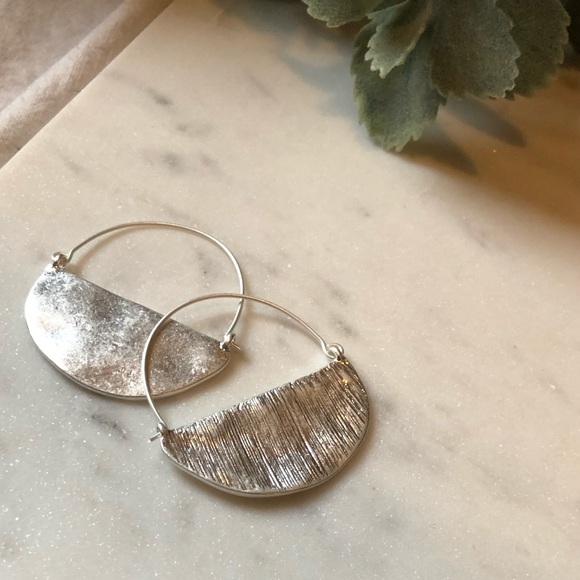 Semi-Circle Hoops in Silver - Picture 4 of 6